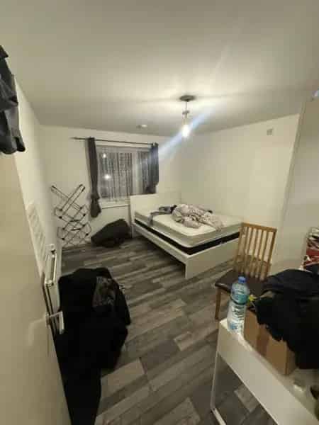Spacious Home near Sydenham Sainsbury's