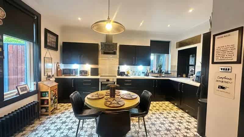 Spacious Family Home For Sale in Muirhead Near Dundee