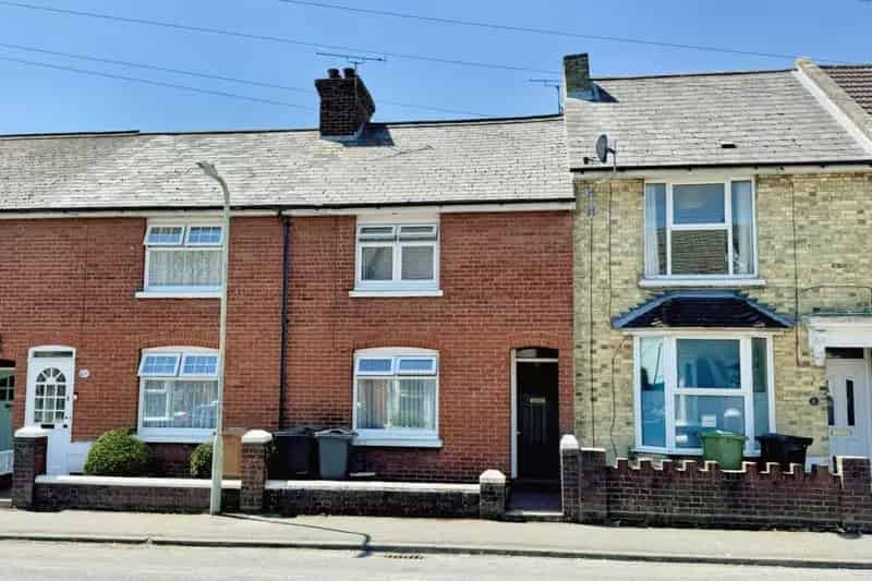 2 Bedroom House To Rent Available 08092025
