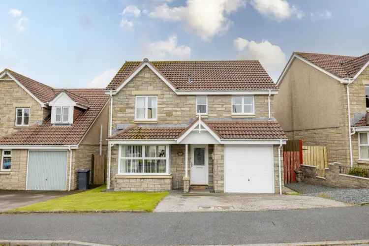 Four Bedroom Detached Home in Balmedie with Sea Views