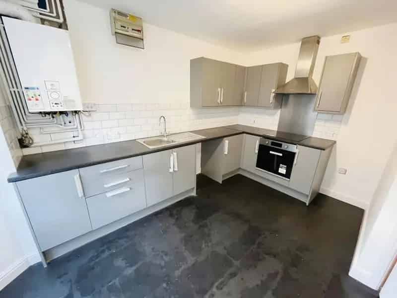 3 Bedroom Mid Terrace House for Sale Stoke-on-Trent ST4