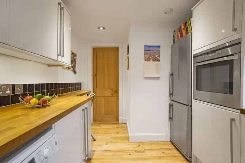 2 Bedroom Flat House to Rent in Edinburghs Bruntsfield