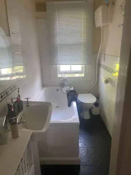 Family Home near Tooting Broadway with Great Transport Links