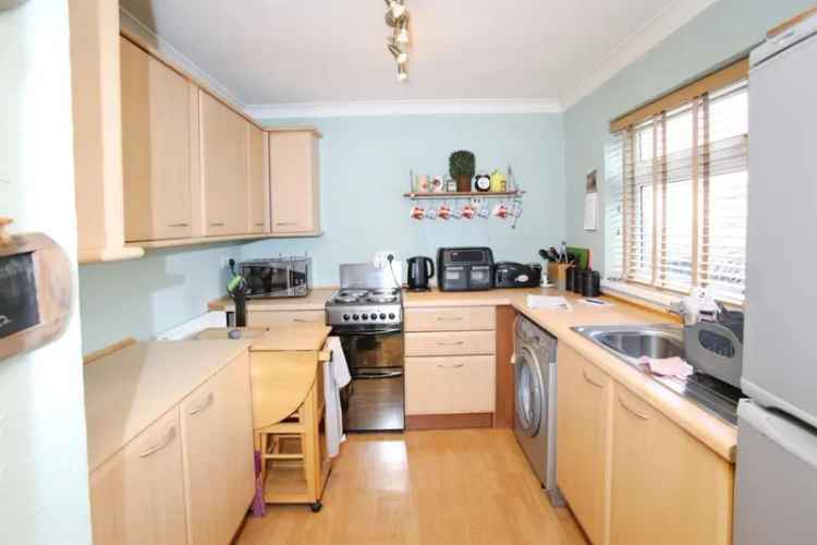 2 Bedroom End Terrace House For Sale