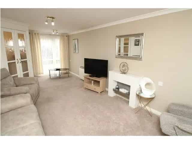 1 Bedroom Retirement Flat for Sale