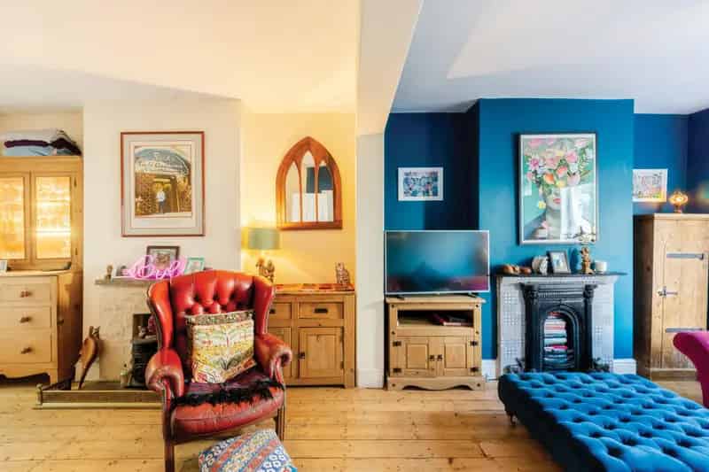 3 Bedroom Terraced House for Sale in Totterdown