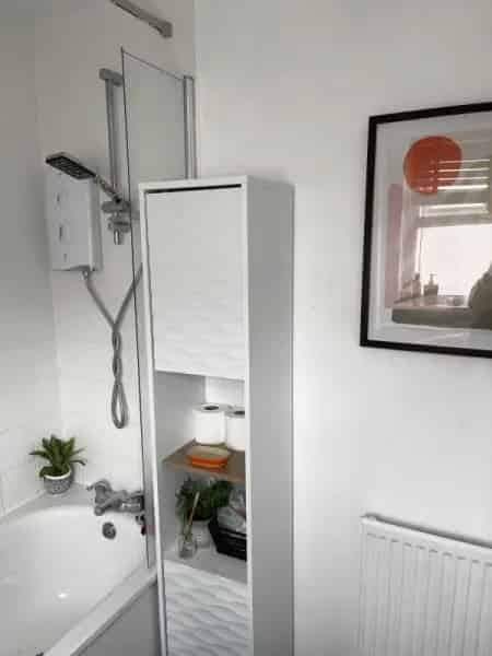 Newly Renovated Semi-Detached House Near Wokingham Town Centre