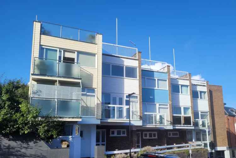 3-Bed Townhouse for Sale Cowes Isle of Wight