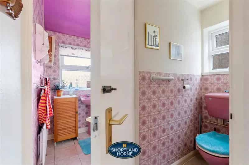 3 Bedroom Semi-Detached House to Rent near University Hospital