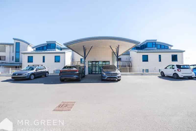 3 Bedroom Coastal Duplex Apartment for Sale