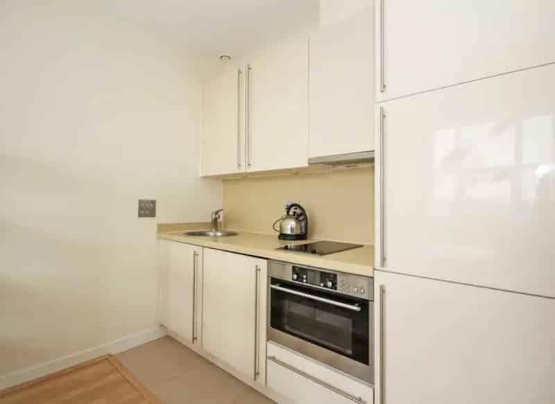 Studio Apartment near Acton Chiswick Shepherds Bush
