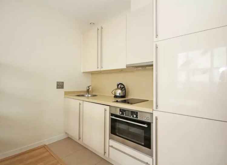 Studio Apartment near Acton Chiswick Shepherds Bush