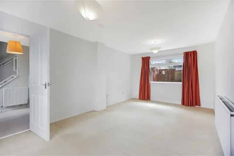 2 Bed Terraced House Mayfield Near Dalkeith