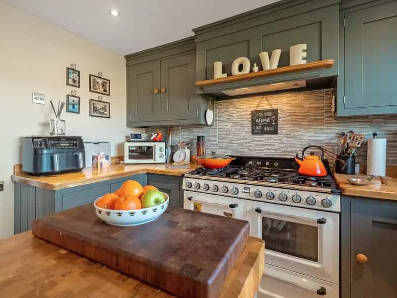 4 Bedroom Detached House for Sale Church Walk Atherstone Warwickshire