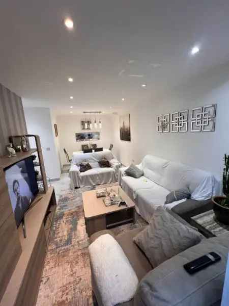 Flat For Rent , London, England