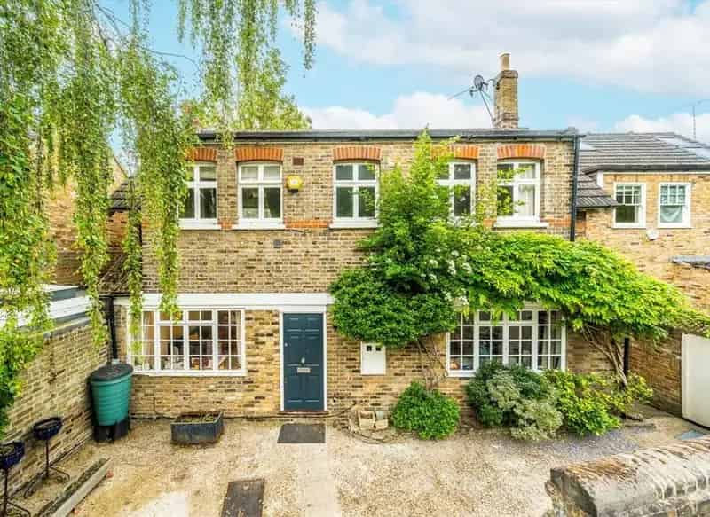 Victorian Coach House 3 Bed 2 Bath Family Home Near Putney Common