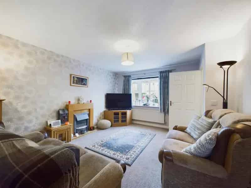 3 Bedroom House For Sale in Cottingley