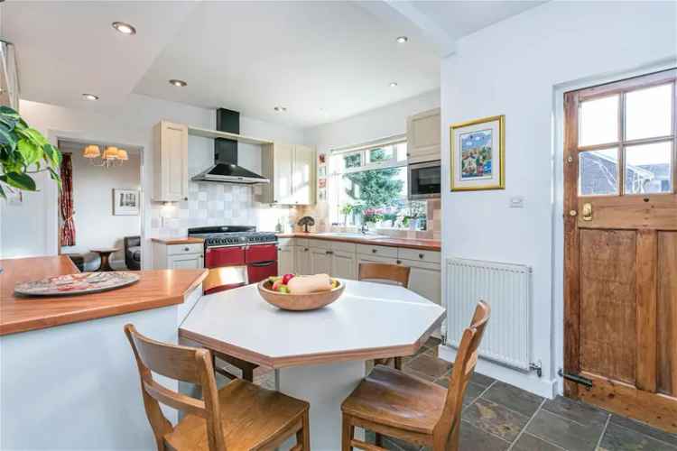 4 Bedroom Detached House For Sale Lancaster