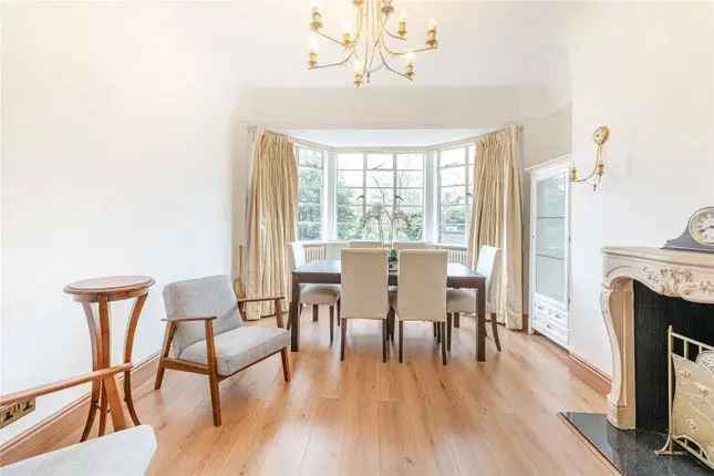 Flat to rent in Hyde Park Place, Bayswater, Marylebone W2