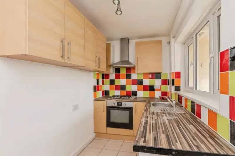 Three Bedroom House For Sale - Auction Property