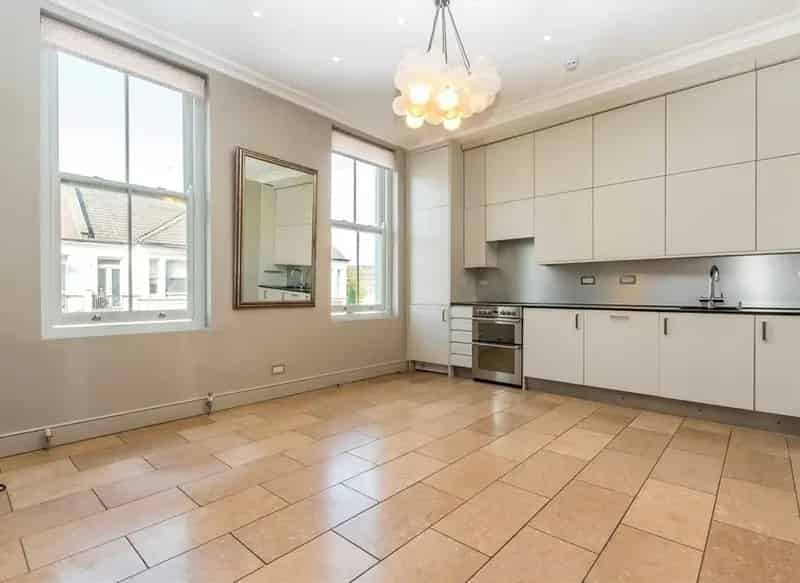 Modern One Bedroom Flat near Putney High Street