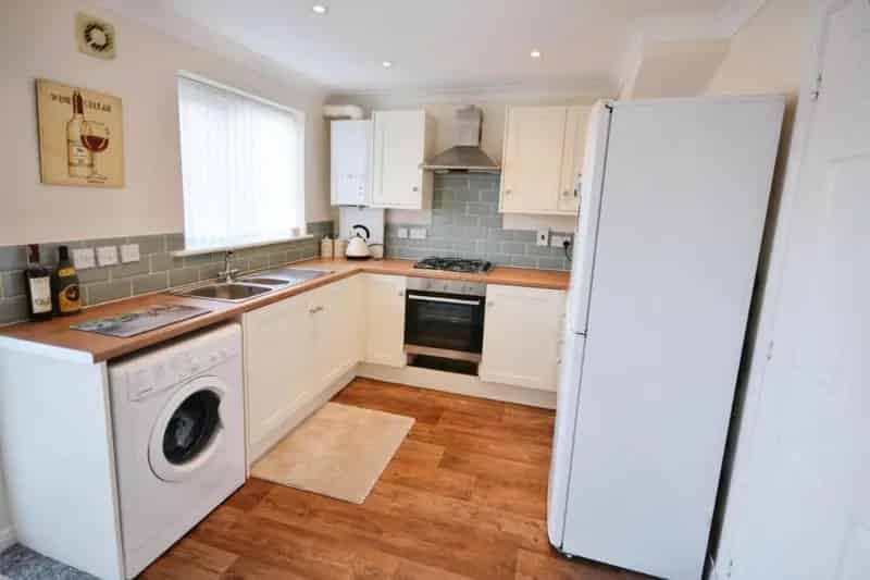 3 bed house for sale