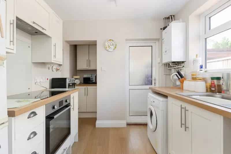 Three Bedroom Semi-Detached Home NR6 Norwich