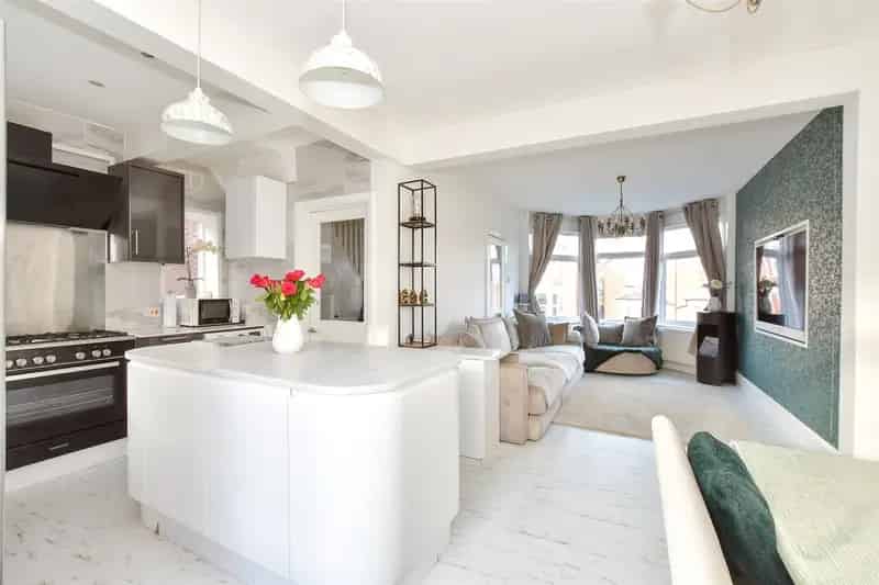 3 Bedroom Semi-Detached House for Sale in Cowes