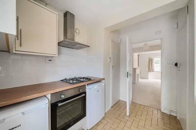2 bedroom detached house for sale