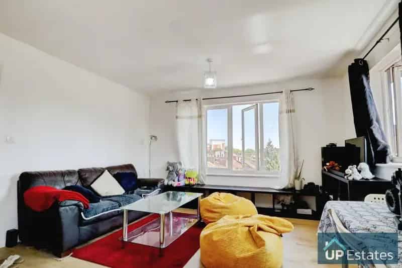 1 Bedroom Apartment Coventry City Centre Allocated Parking