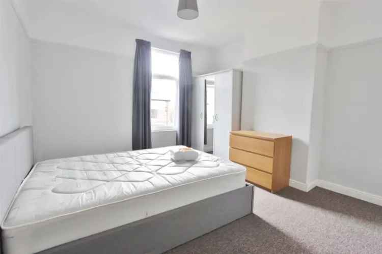 3 Bedroom House To Let Near Crookes Valley Park
