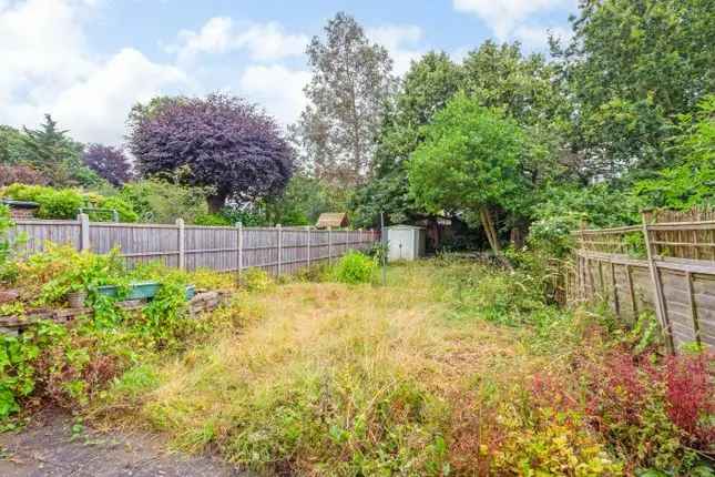 Six Bedroom Edwardian House Requiring Modernisation