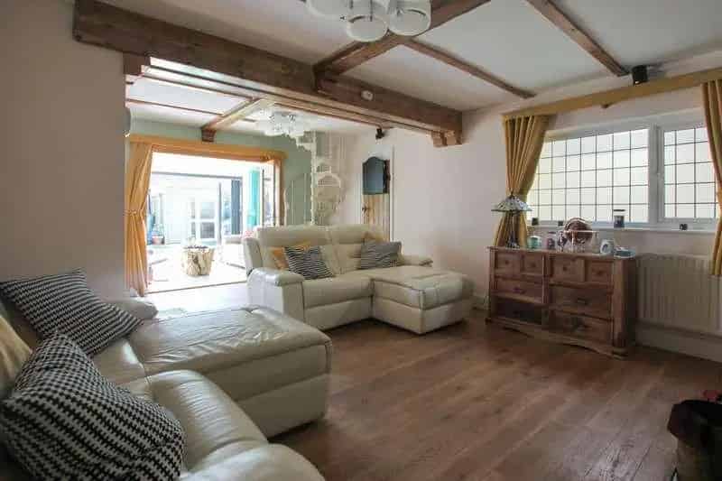 3 Bed Detached House for Sale