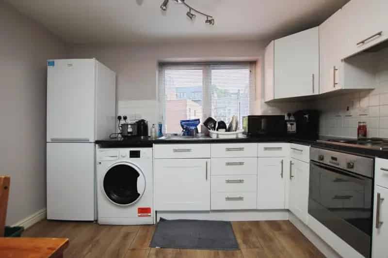 2 Bedroom Apartment to Rent