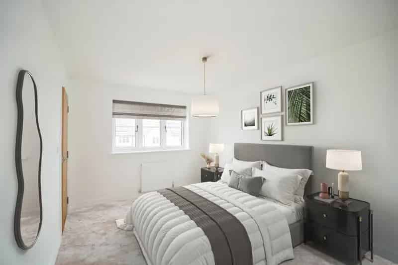 4-Bedroom Executive Home Banwell, Modern Kitchen, Integrated Garage