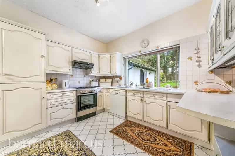 Semi Detached Family Home Wandle Road Great Potential Ample Space