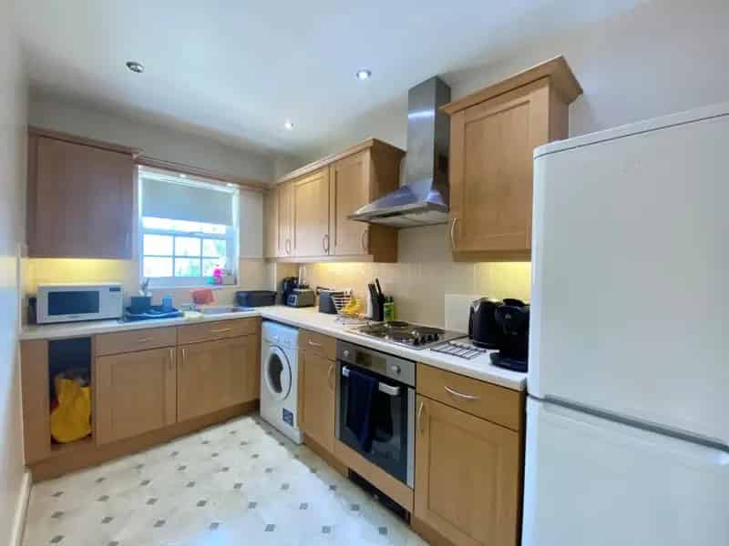 2 Bedroom Apartment To Let Fulford Available August