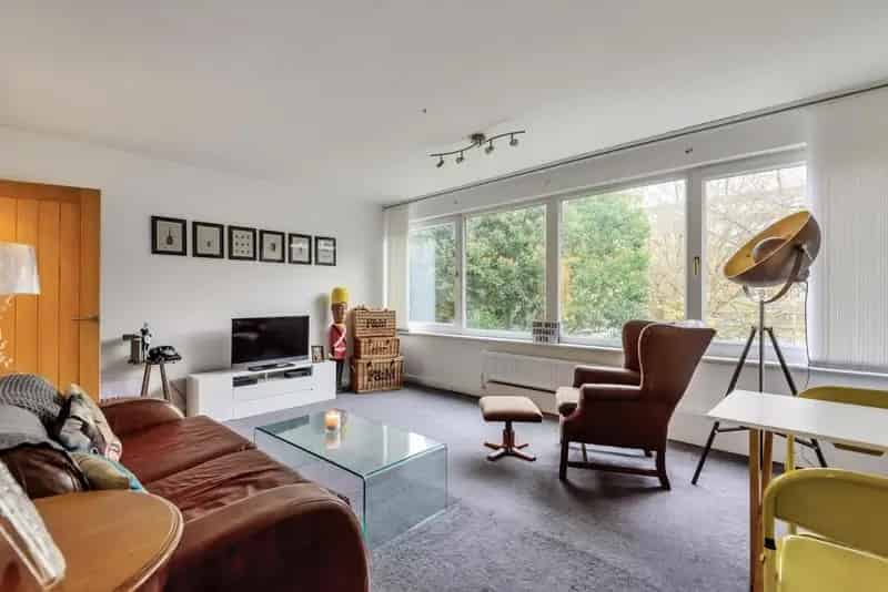 Flat For Sale , London, England