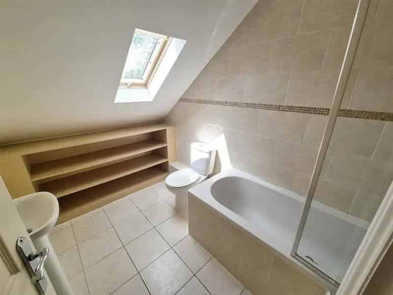 3 Bedroom Dorma Bungalow for Sale in Heywood