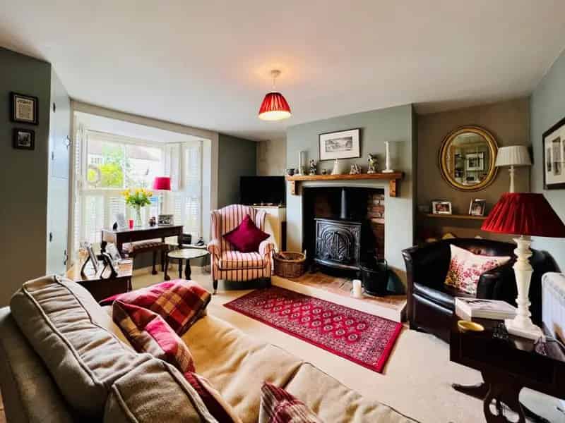 2 Bedroom Grade II Listed Cottage in Appledore