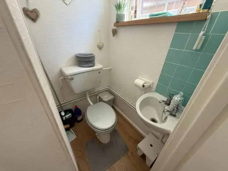 3 bed house for sale