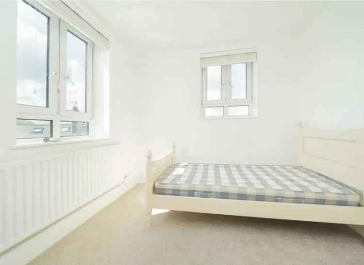 3 Bed 2 Bath Flat West Kensington Lift Access Balcony