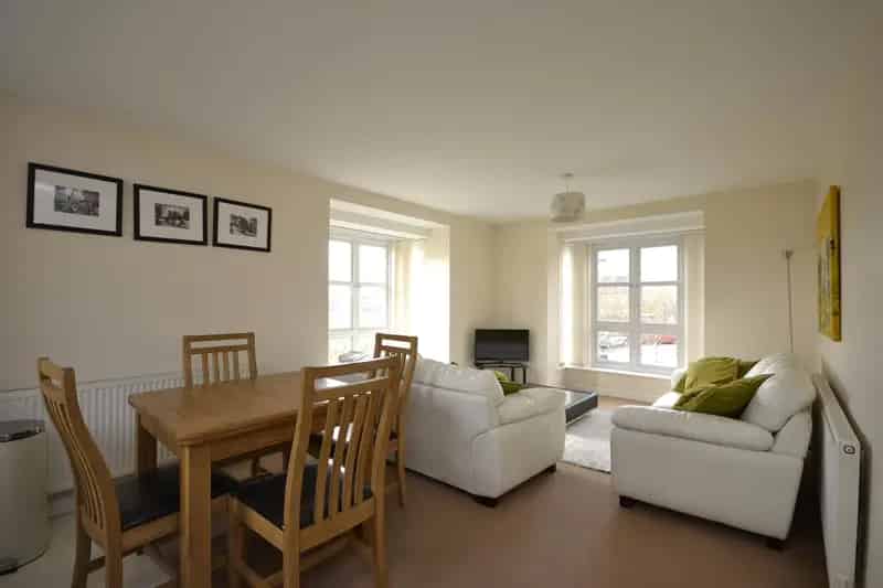2 Bedroom Flat for Sale near Southmead Hospital