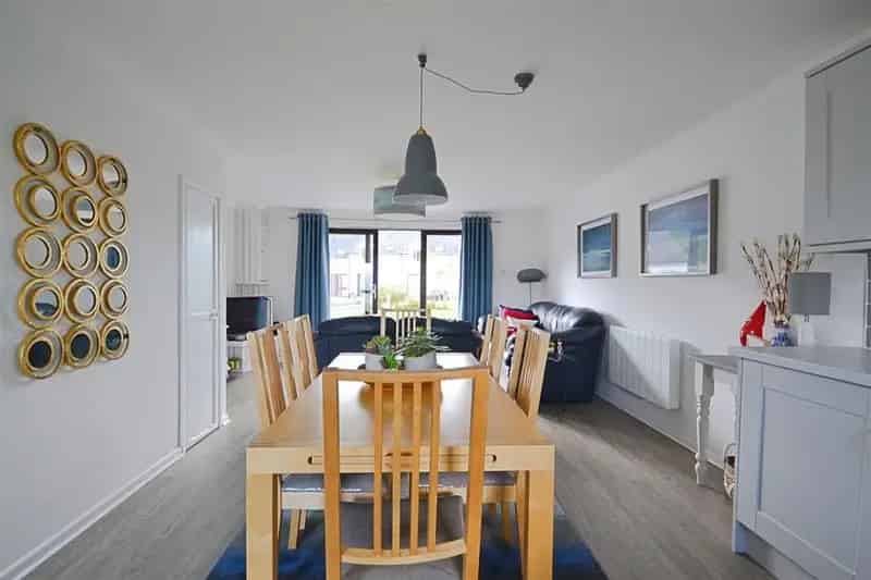 3 Bedroom House with Estuary Views  Zero Deposit Available