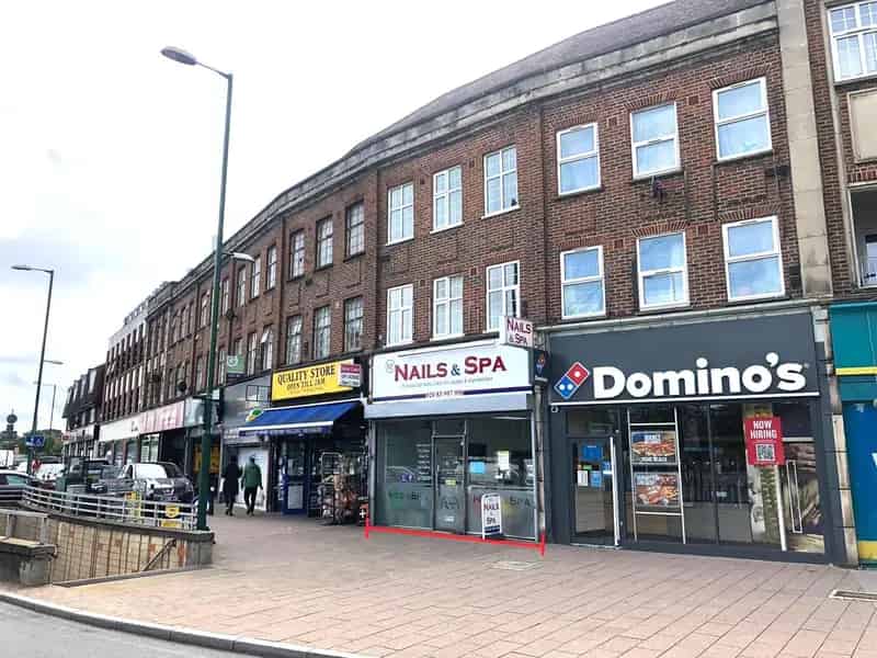 Retail Shop Investment with 3-Bedroom Maisonette Near Tolworth Station