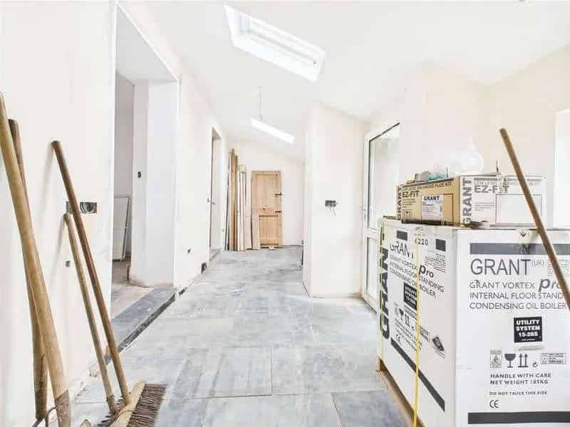 2 bed house for sale