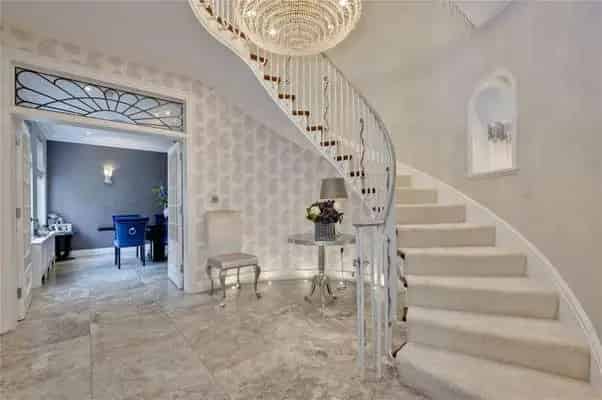 Luxury Family Home in Gated Community
