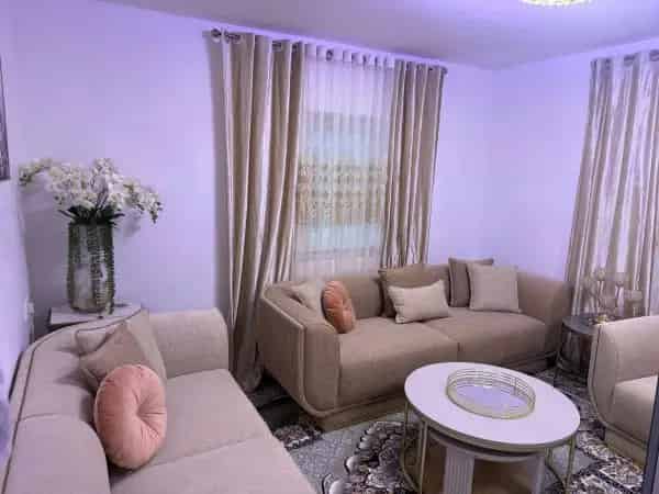 Two Double Bedroom Flat with Garden