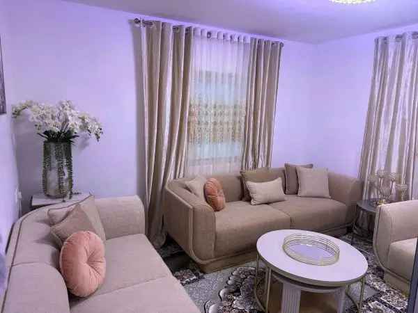 Two Double Bedroom Flat with Garden