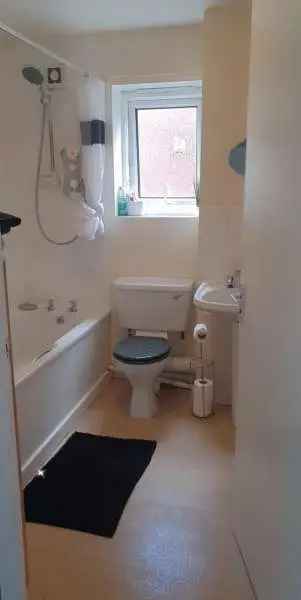 House For Rent in Coventry, England